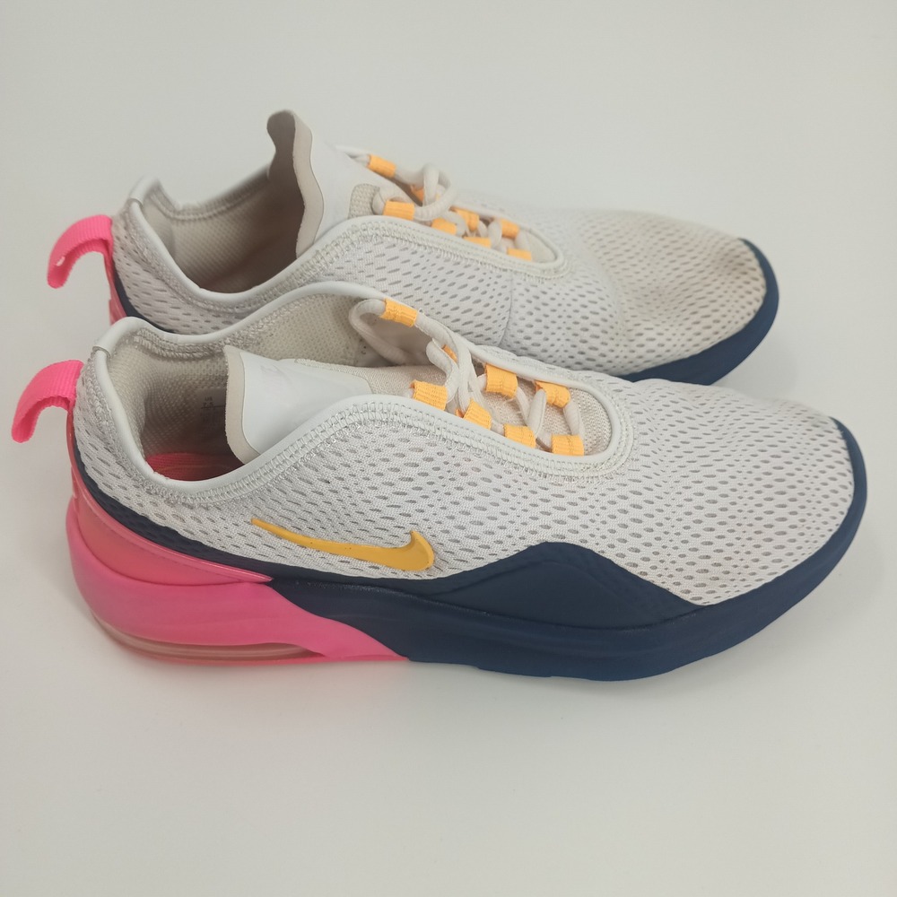Nike Air Max Motion 2 Womens 7.5 White Pink Navy Blue Sneakers CI6515-100